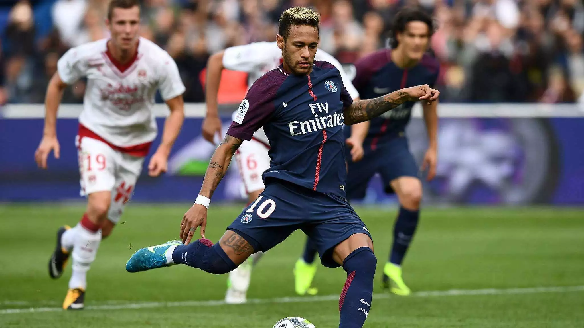 赛季曾频繁 赛季曾频繁