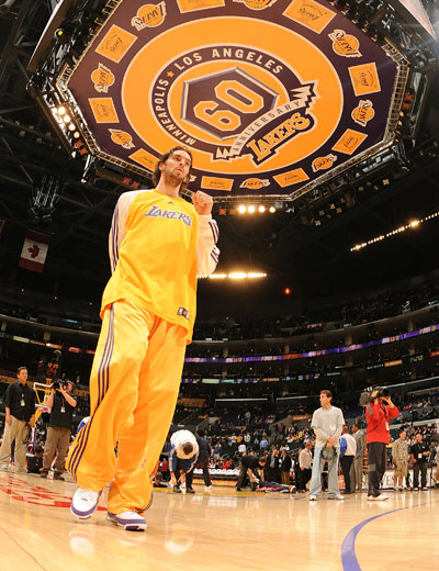 他能在高位 他能在高位