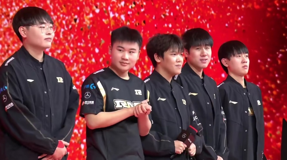 关键位置投 关键位置投