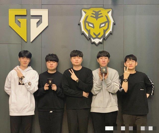 潜在合作与 潜在合作与