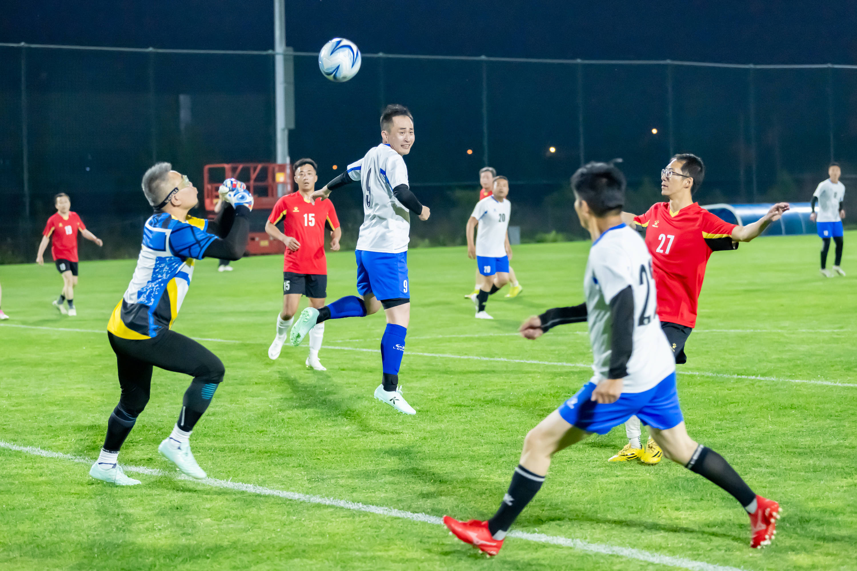 行自然扩展 行自然扩展